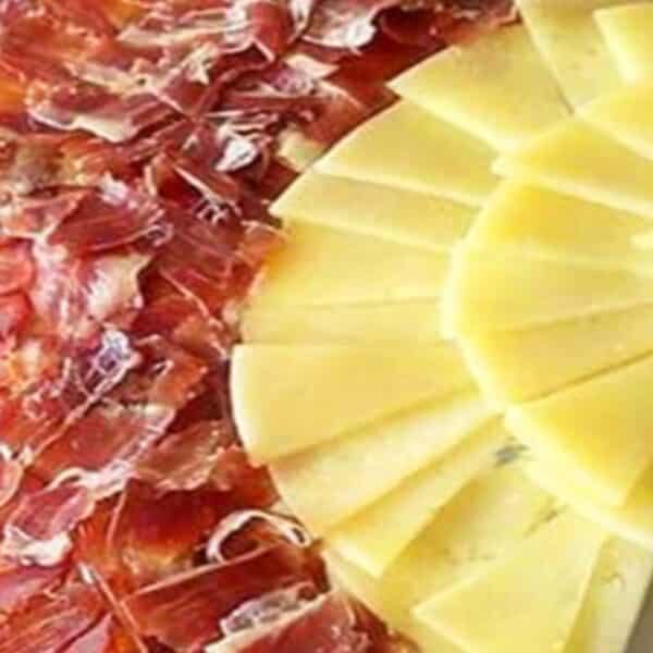 El Mesón De Andújar Tu Lugar De Encuentro Plato De Jamón Ibérico Caña De Lomo Y Queso 0911